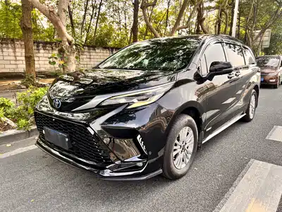 Toyota Sienna 2022