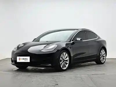 Tesla Model 3 2020