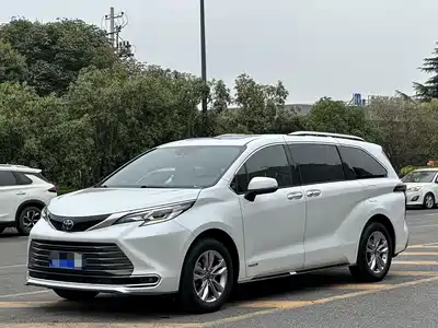 Toyota Sienna 2022