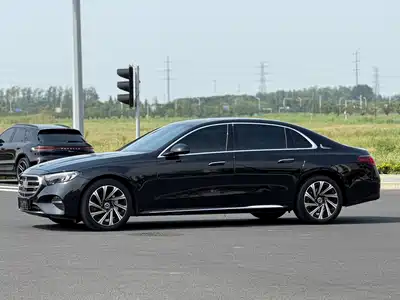 Mercedes-Benz E-Class 2024