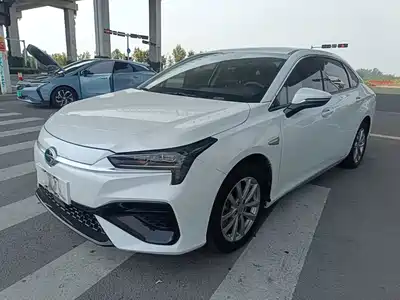 GAC Aion S 2024