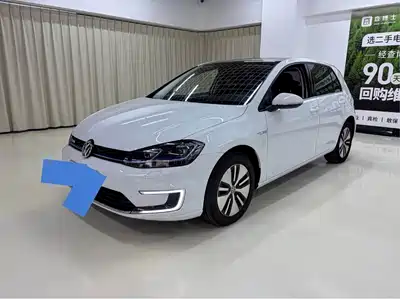 Volkswagen Golf Electric 2021