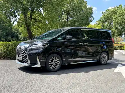 Lexus LM 2021