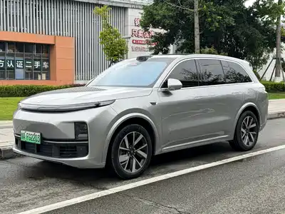 Li Auto L8 2023