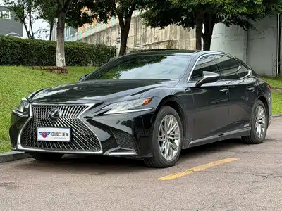 Lexus LS 2018