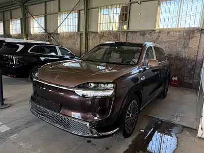 AITO Wenjie M9 2026