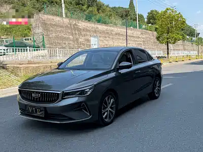 Geely Emgrand 2024