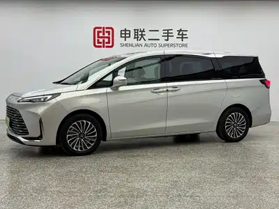 Buick GL8 New Energy 2025