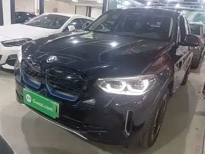 BMW iX3 2021