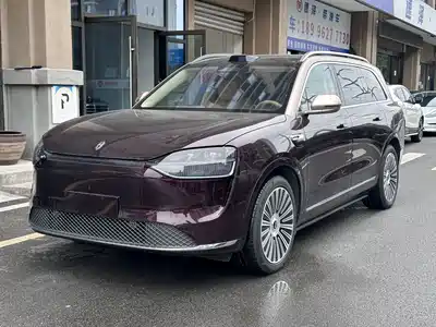 AITO Wenjie M9 2025