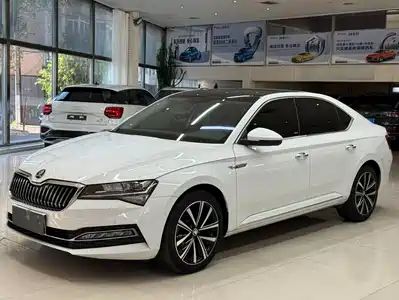 Škoda Superb 2024