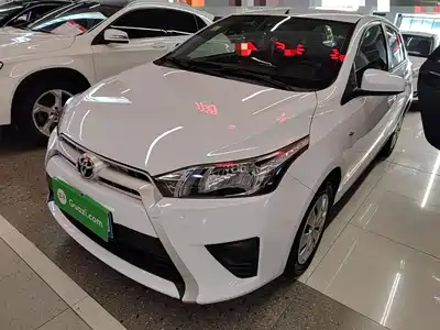 Toyota Yaris L 2015
