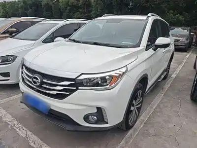 GAC Trumpchi GS4 2017