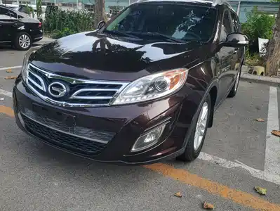 GAC Trumpchi GS5 2014