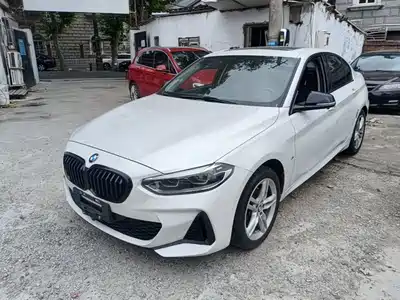 BMW 1 Series 2021