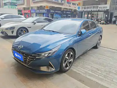 Hyundai Elantra 2020
