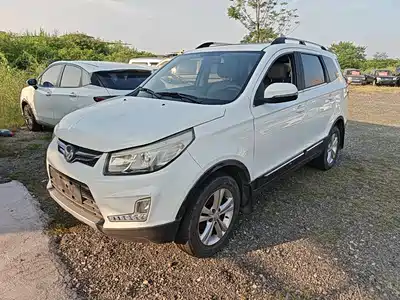 BAIC Huansu S3 2017