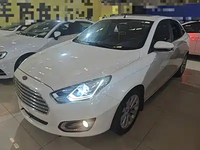 Ford Escort 2015