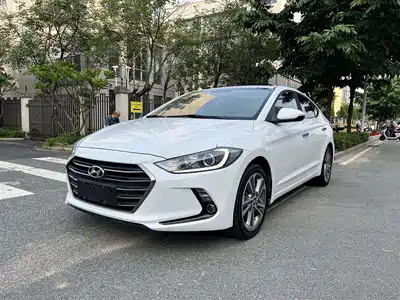 Hyundai Elantra 2019