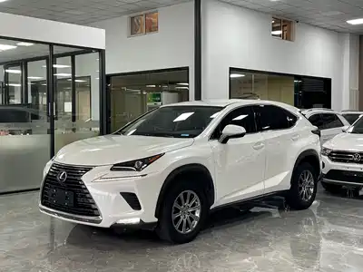 Lexus NX 2021