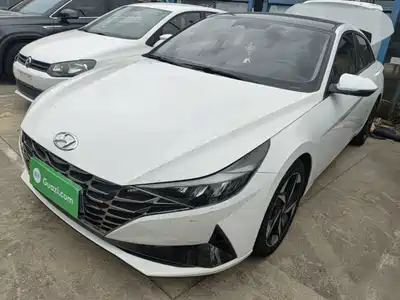 Hyundai Elantra 2020