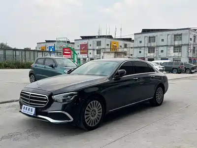 Mercedes-Benz E-Class 2022
