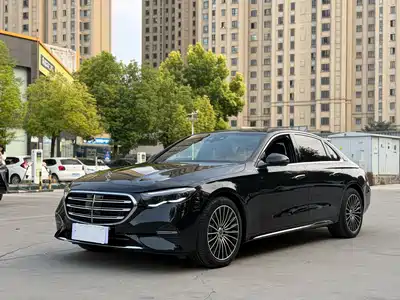 Mercedes-Benz E-Class 2024