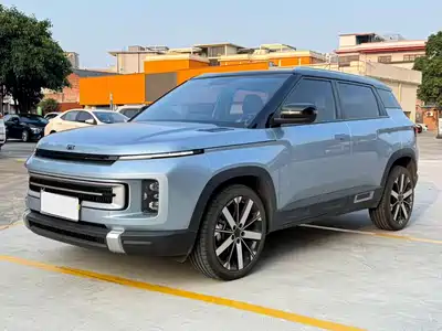 Geely ICON 2024