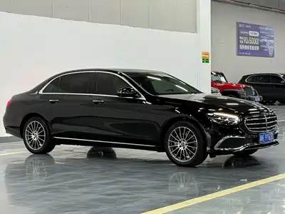 Mercedes-Benz E-Class 2022