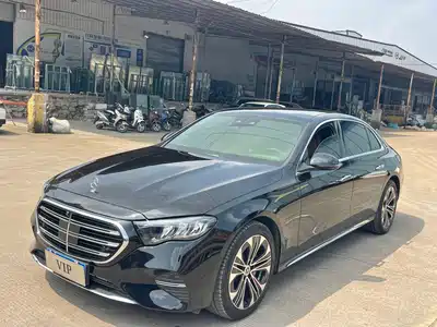 Mercedes-Benz E-Class 2025