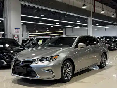 Lexus ES 2017
