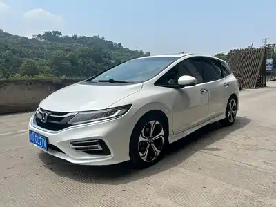 Honda Jade 2017