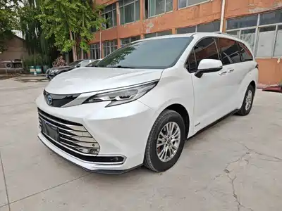 Toyota Sienna 2023