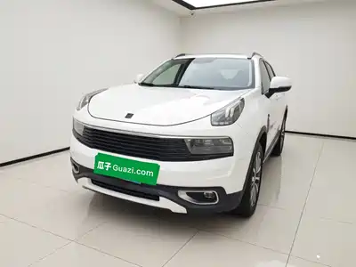 Lynk & Co 01 2018