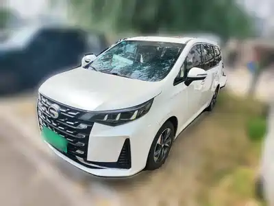 GAC Trumpchi M6 2022