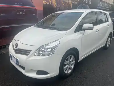 Toyota E'Z 2012