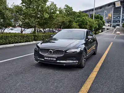 Volvo S90 2021