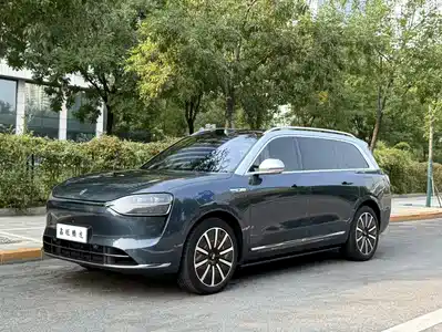AITO Wenjie M9 2024