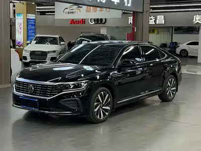 Volkswagen Passat 2024