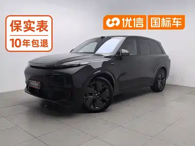 Li Auto L8 2025