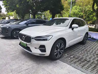 Volvo XC60 Plug-in Hybrid 2021