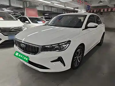 Geely Emgrand 2023