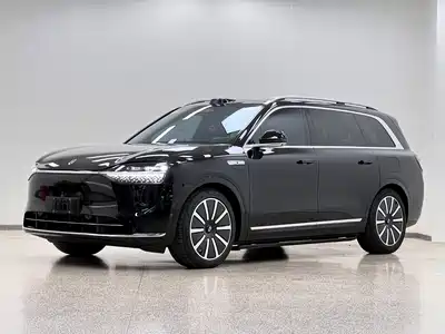 AITO Wenjie M9 2024