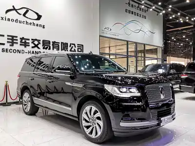 Lincoln Navigator 2023
