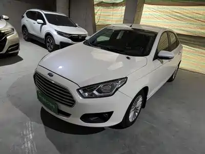 Ford Escort 2015