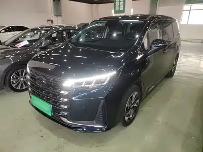 GAC Trumpchi M6 2023