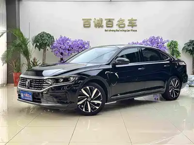 Volkswagen Passat 2022
