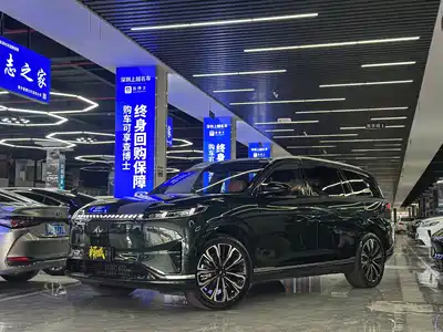 Dongfeng Yipai eπ008 2026