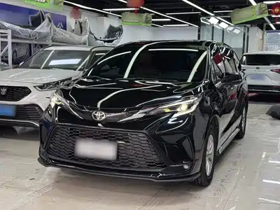 Toyota Granvia 2025
