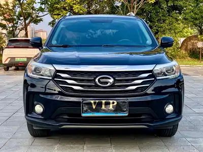 GAC Trumpchi GS4 2015